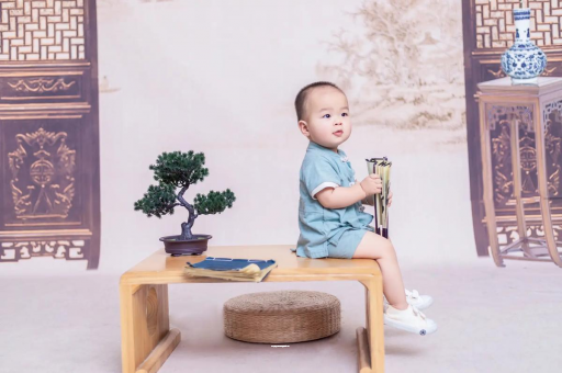 三沙孕妇肚子上的黑线