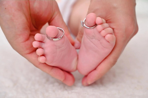 三沙宝宝和宝贝哪个更爱